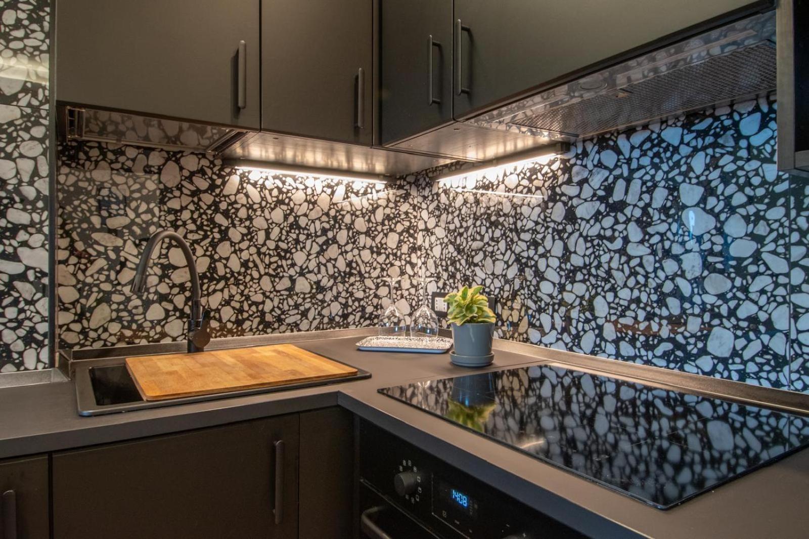 Holidays Homes Rome Golf Appartamenti Marco Simone Aeb エクステリア 写真
