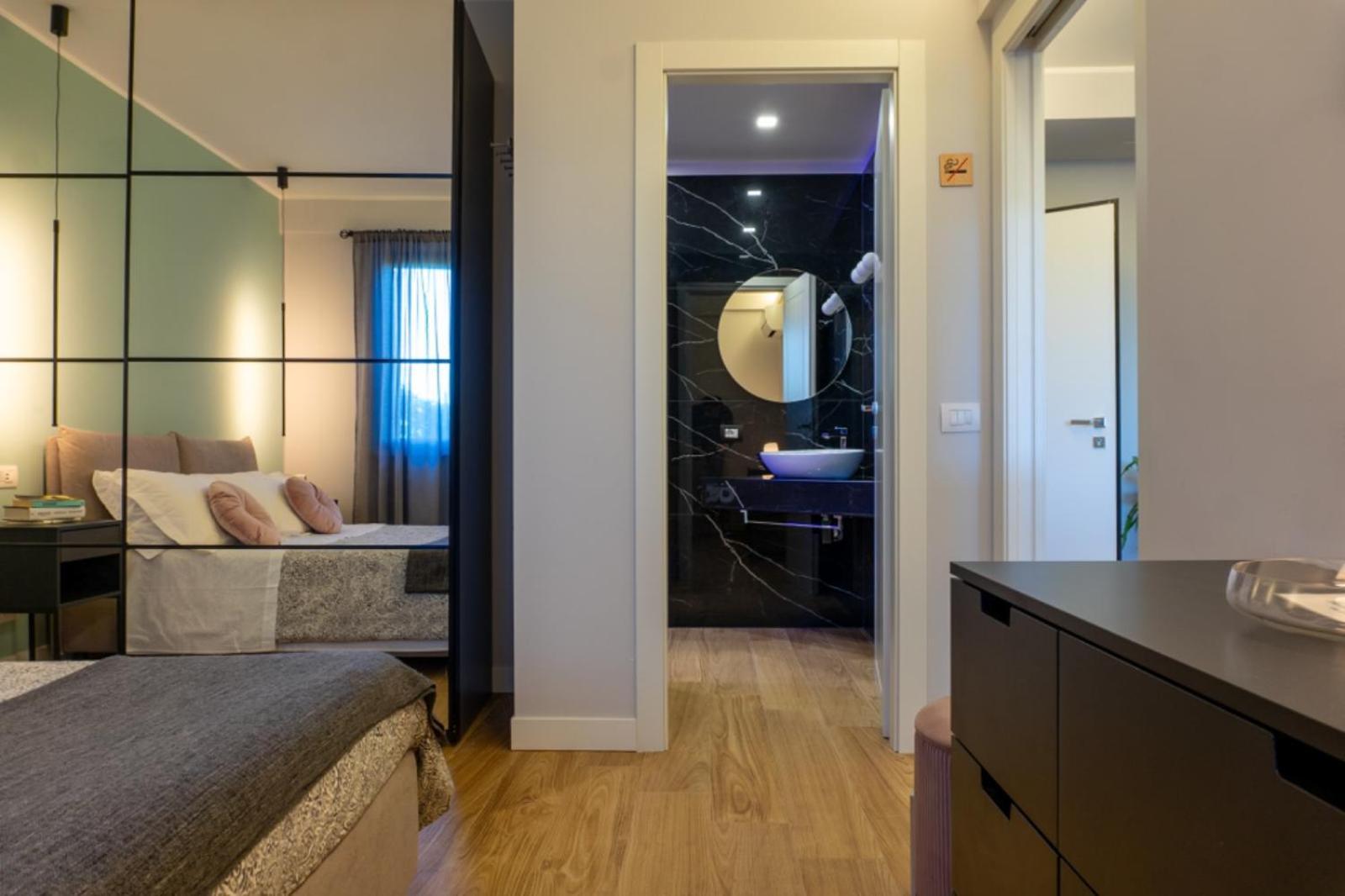 Holidays Homes Rome Golf Appartamenti Marco Simone Aeb エクステリア 写真
